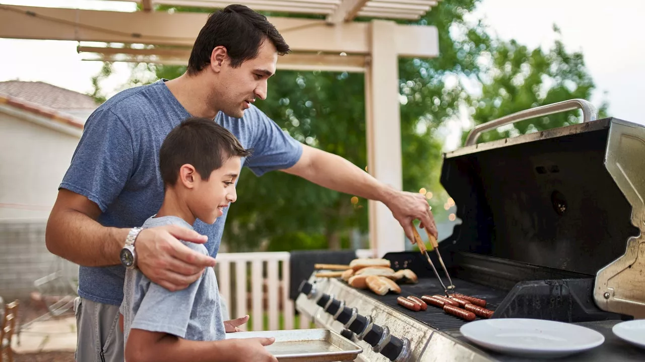 The Best Memorial Day Grill Deals at Walmart: Save on Weber, Kenmore, Char-Broil and More