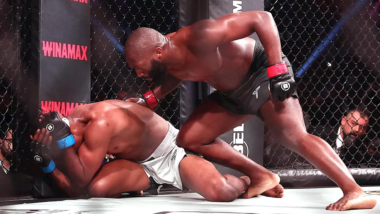 Retour réussi : Cédric Doumbè s'impose dès la première reprise face à Jaleel Willis au Bellator