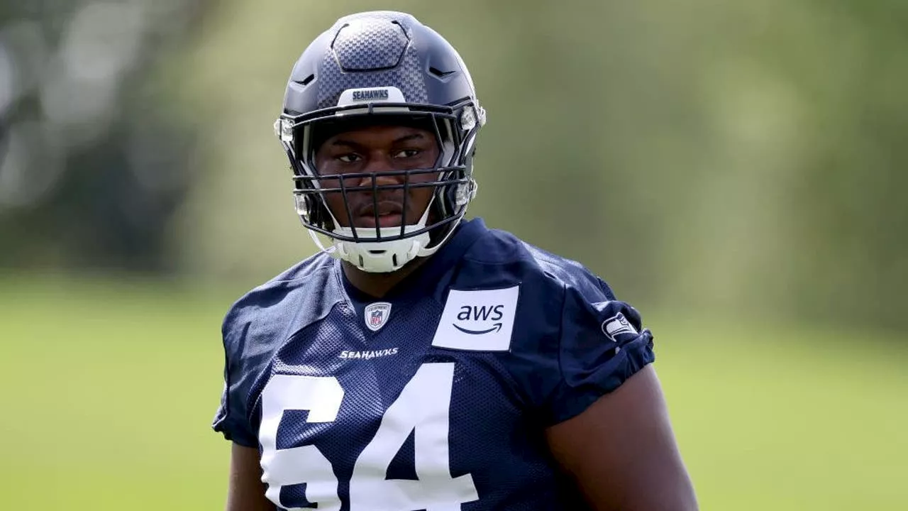 Seattle Seahawks sign third-round guard Christian Haynes