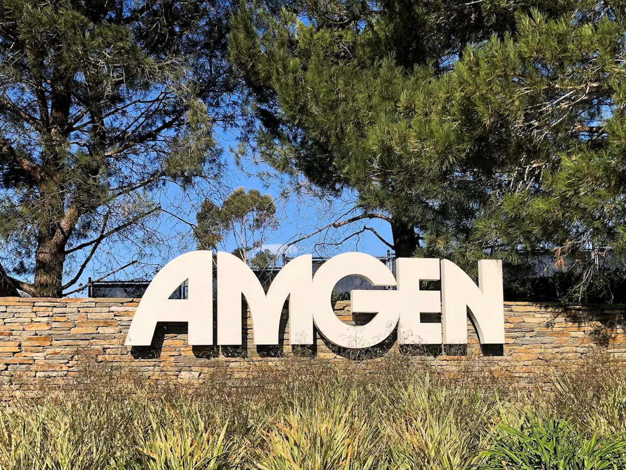 U.S. FDA approves Amgen drug for small cell lung cancer