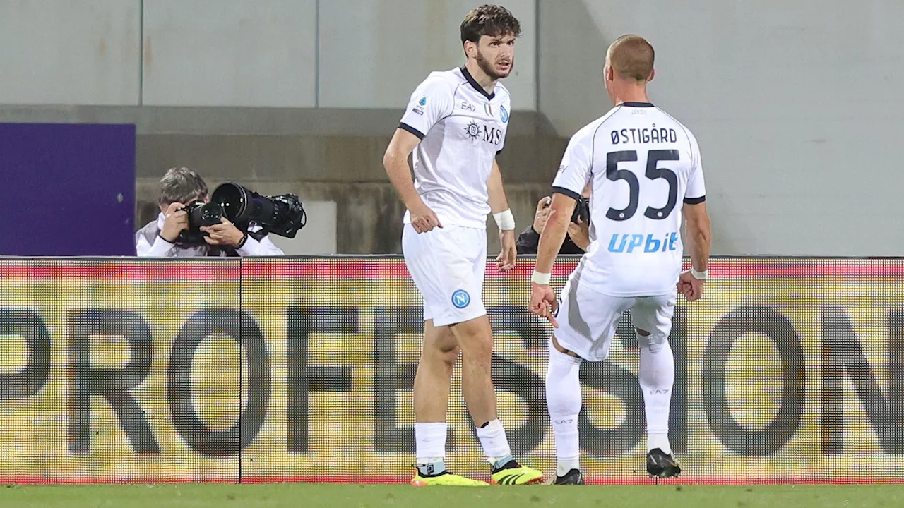 Fiorentina-Napoli 2-2, cronaca, tabellino e voti: la magia di Kvaratskhelia tiene in vita gli azzurri