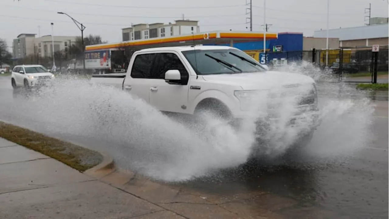Ask 2: Why do many drivers drive with no headlights on? Shouldn’t their headlights be on if their wiper blades are on?