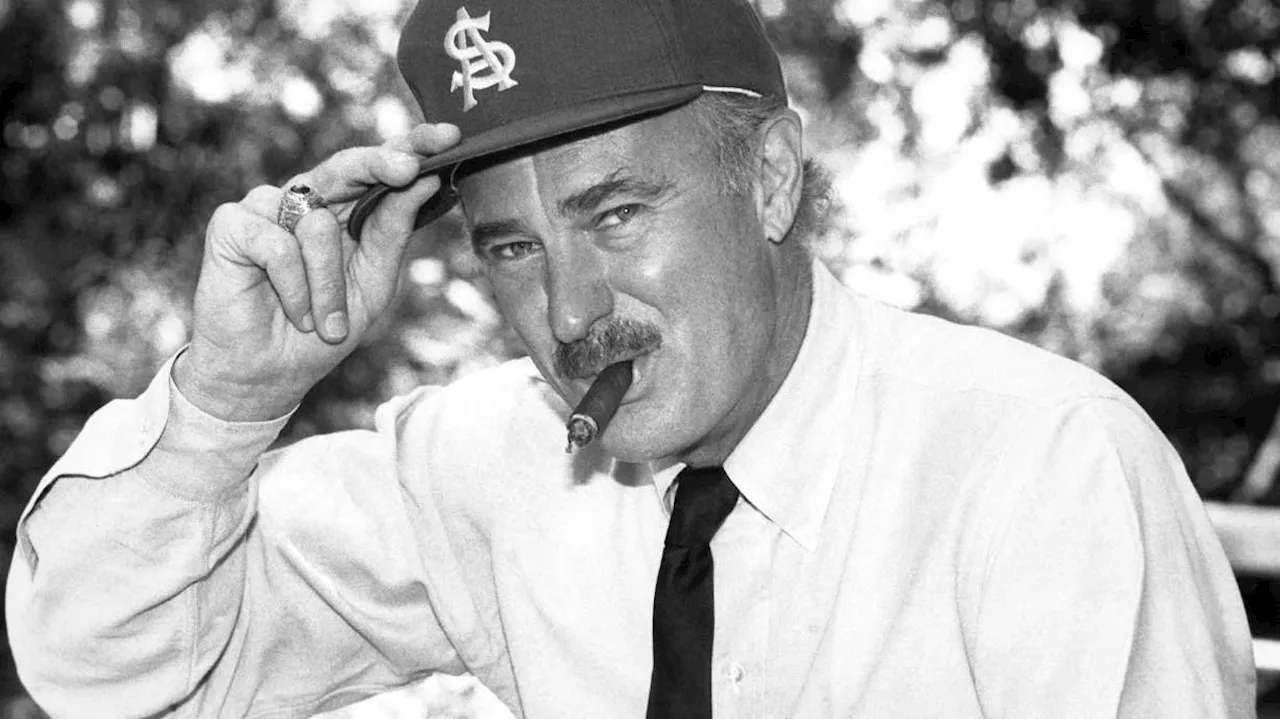 Dabney Coleman, actor who specialized in curmudgeons, dies at 92