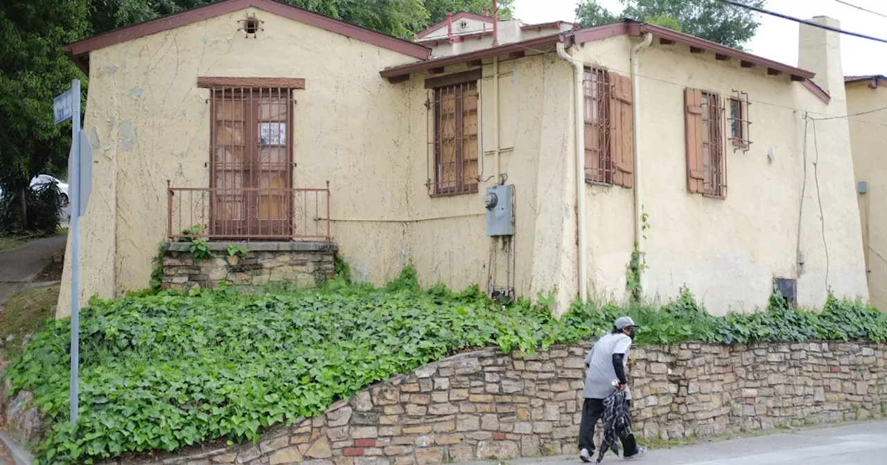 Caltrans Left These El Sereno Homes Empty For Decades. Now They’re Being Fixed Up For Low-Income Homeowners