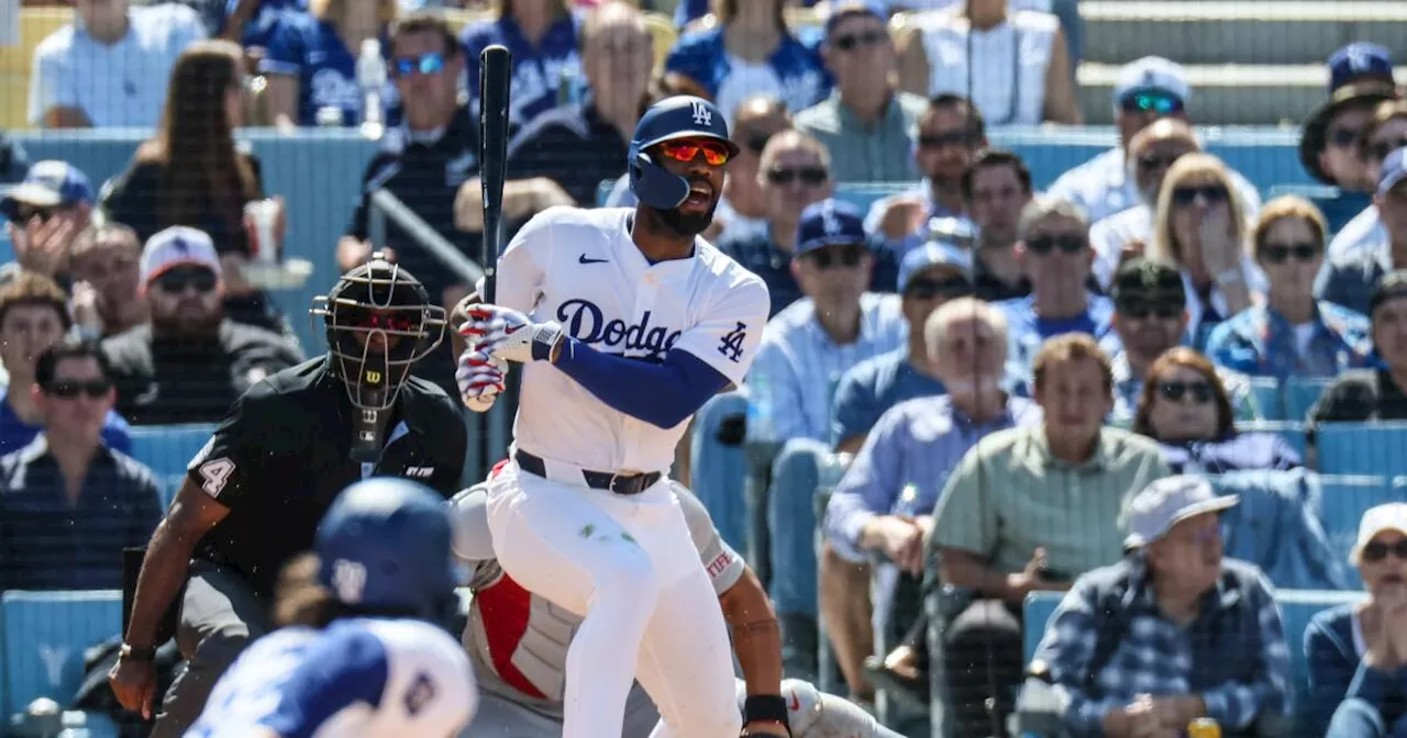 Dodgers roster moves: Jason Heyward returns to lineup, Max Muncy joins injured list