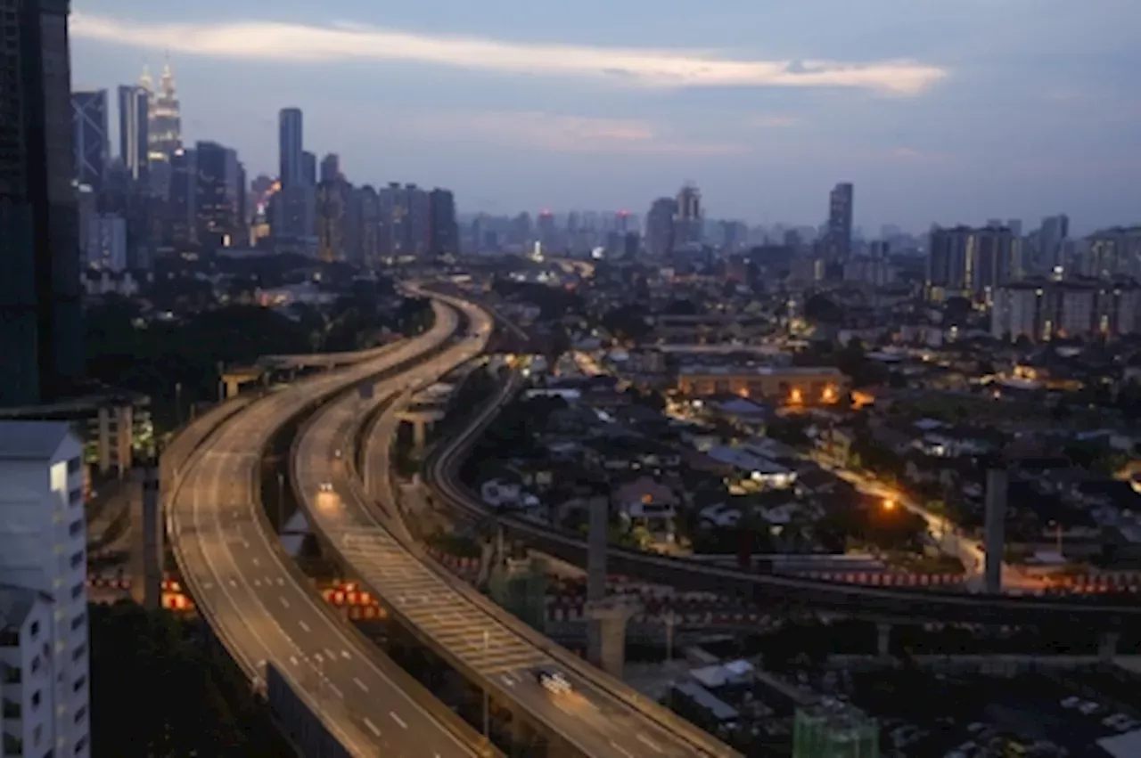 Malaysia Economy MIDF Research maintains Malaysia’s 2024 GDP forecast