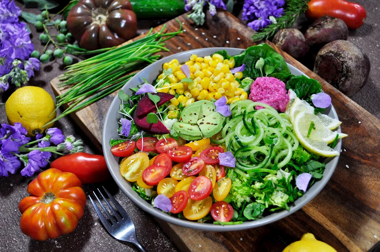 Plant-based diets reduce cancer and heart disease risks, study shows