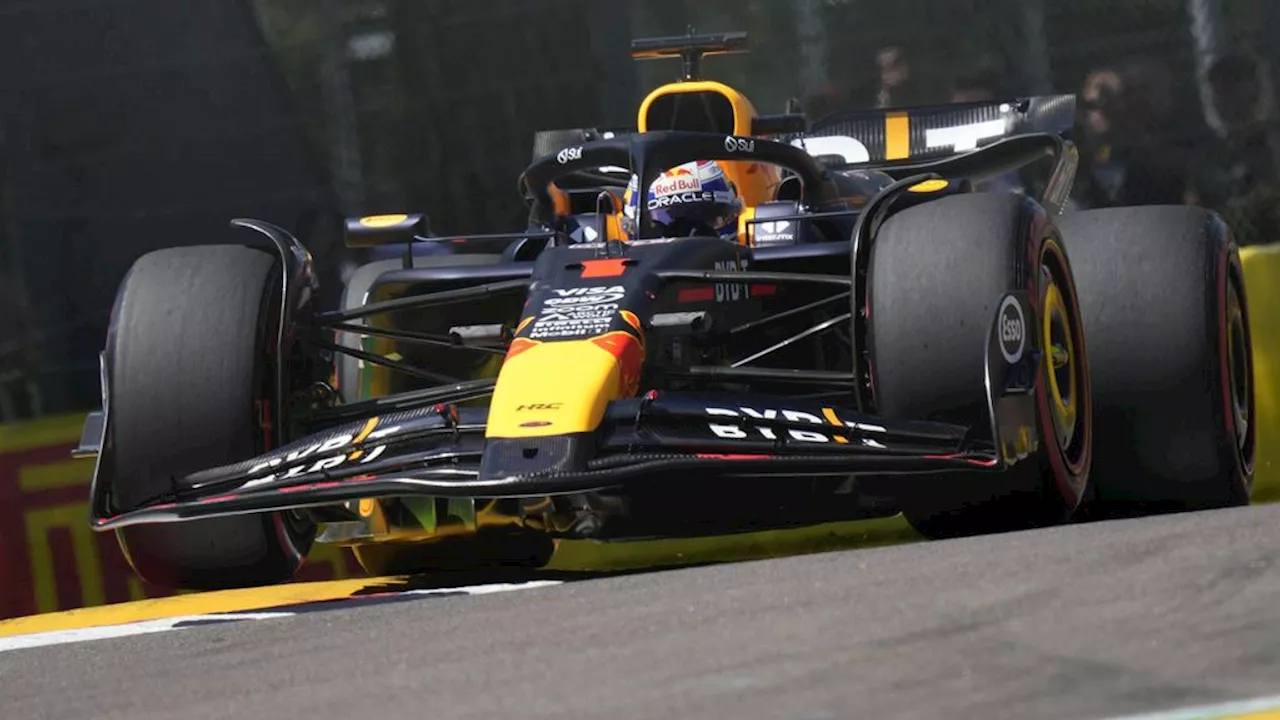 Verstappen worstelt in zoektocht naar balans in eerste training Imola, Leclerc snelste