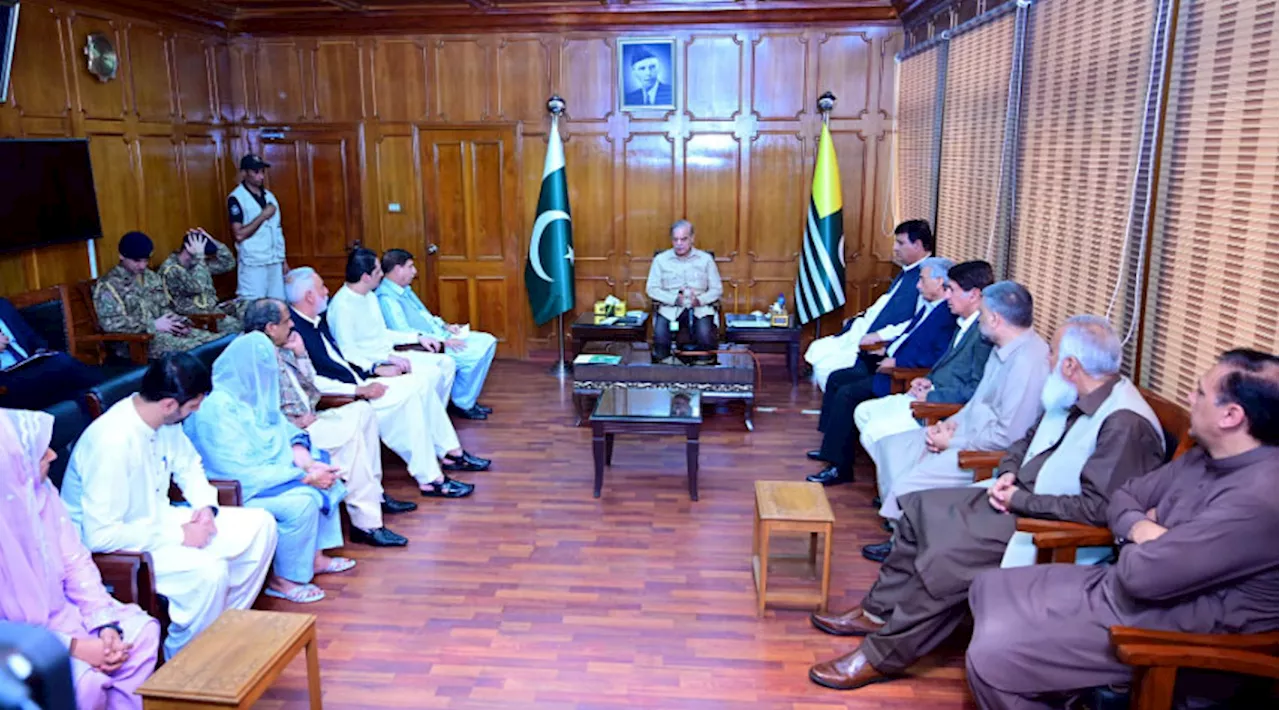 PML-N AJK Delegation Meets PM Shehbaz: Delegation Lauds PM Role In Resolving Public Problems