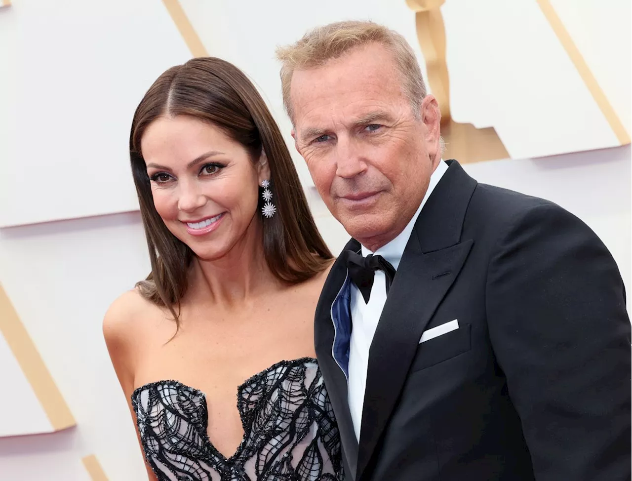 Kevin Costner's ex-wife flaunts PDA with his former friend and neighbour