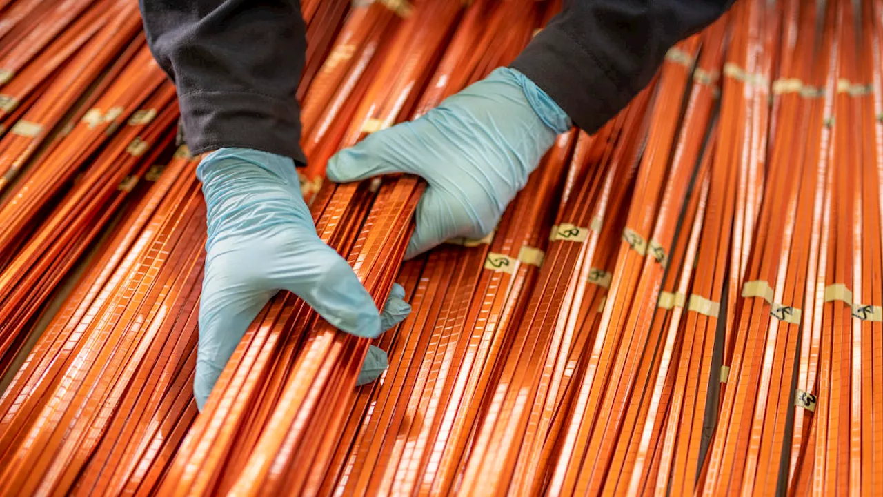 Copper prices rise amid supply squeeze