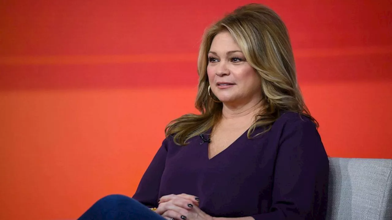 Valerie Bertinelli announces social media pause: 'In need of a mental health break'