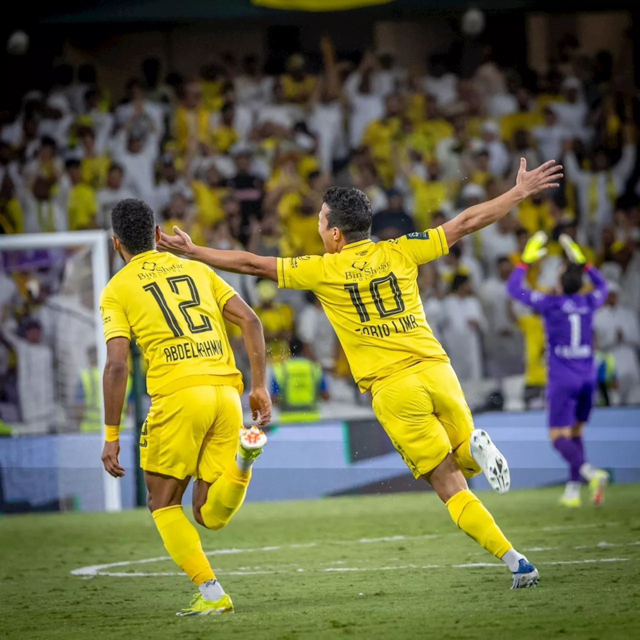 الوصل يكتسح النصر برباعية ويتوج بكأس رئيس الدولة الإماراتي