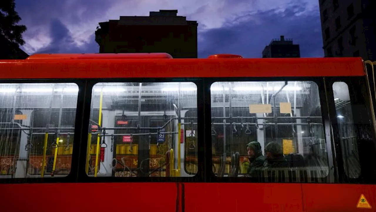 Hats and gloves come out as coldest May since 1950 grips Chile’s capital region