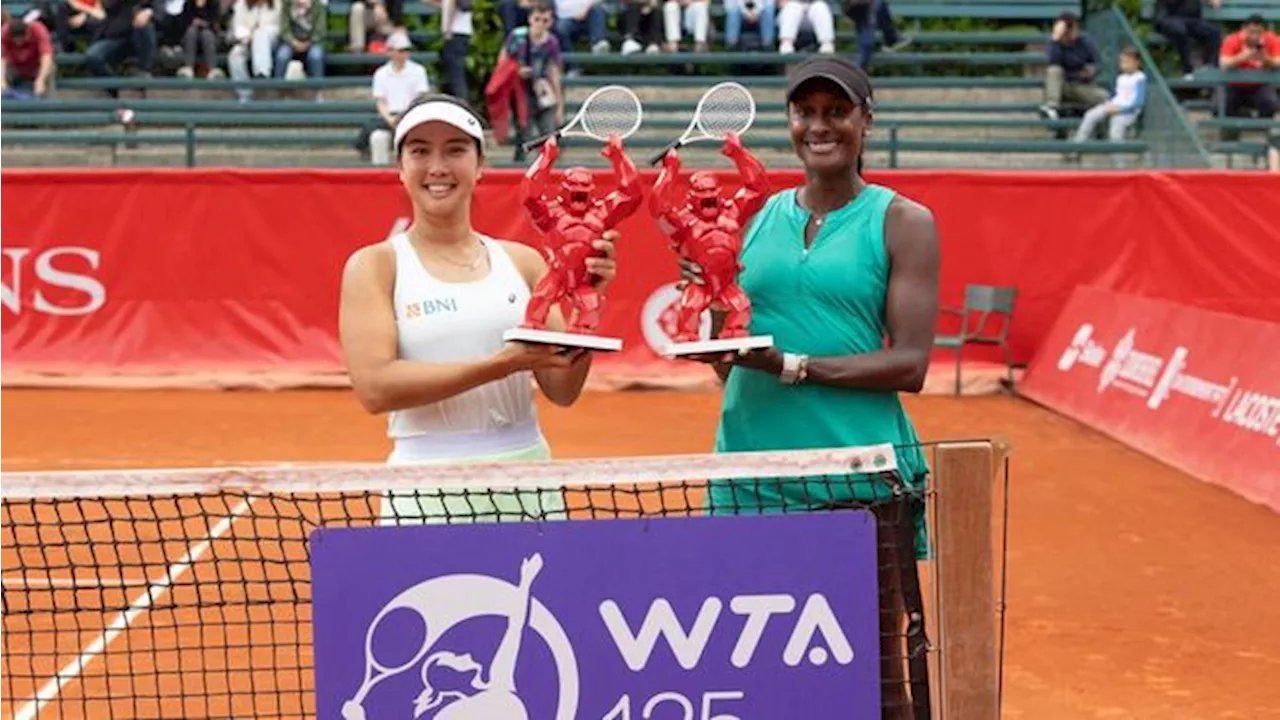 Aldila Sutjiadi Juara WTA 125 Trophee Clarins di Paris