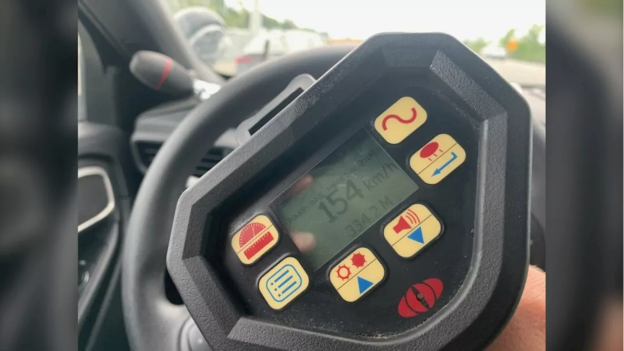 Eastern Ontario driver going 154 km/h on Hwy 417 facing charges