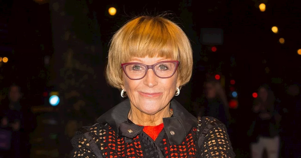 Anne Robinson sets record straight on romance with famous face