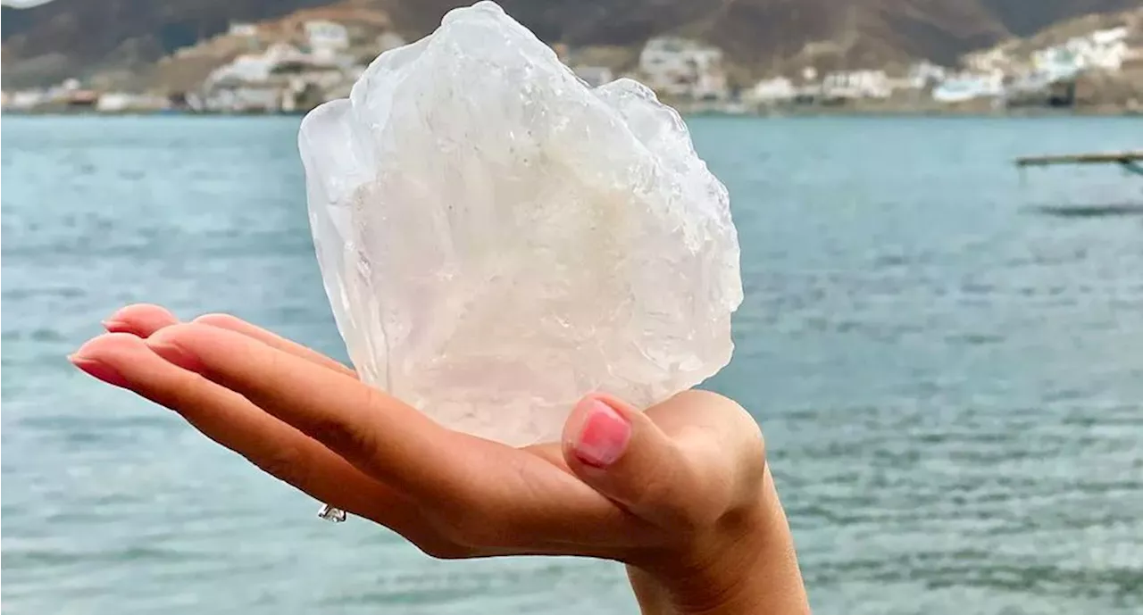 Cómo usar la piedra de alumbre para tener pies bonitos