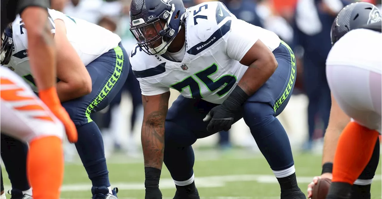 Seahawks News 5/18: What will the Seahawks offensive line look like in Week 1?