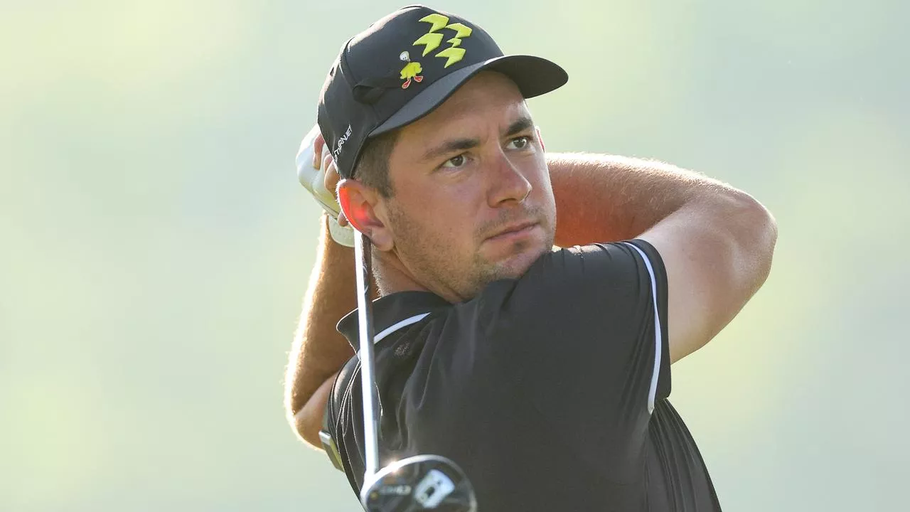 LIVE: Shock Aussie frontrunner as world no. 3 leads in hunt for maiden major at PGA Champs