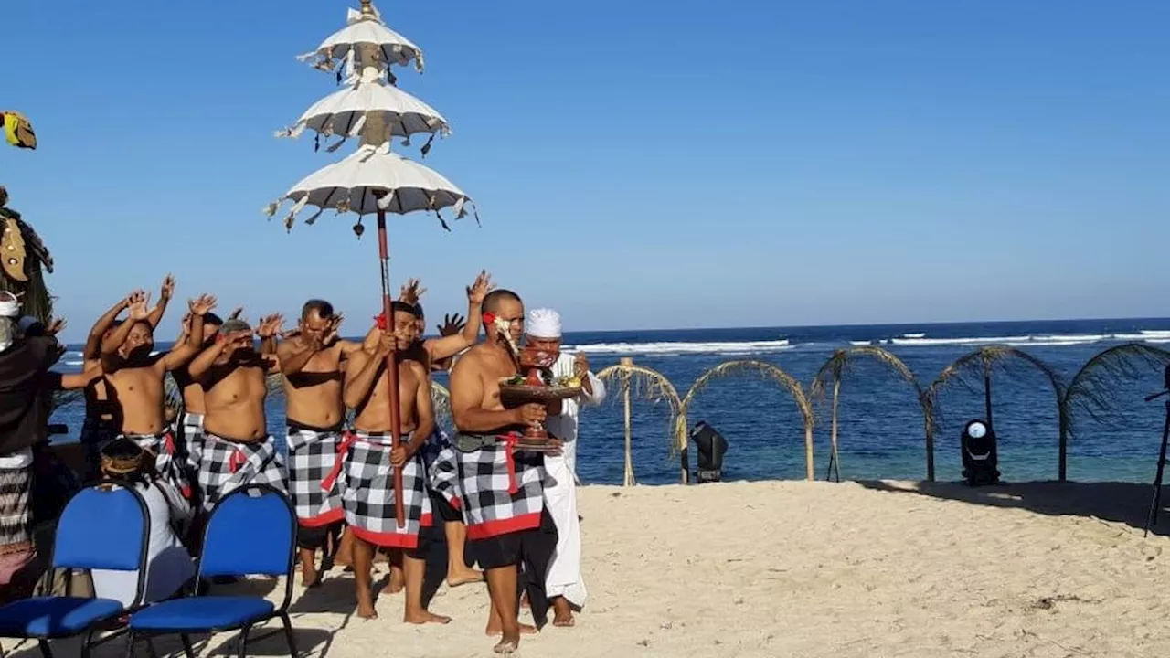 Ritual of Respect for Water and Animals Opens the 10th World Water Forum in Bali