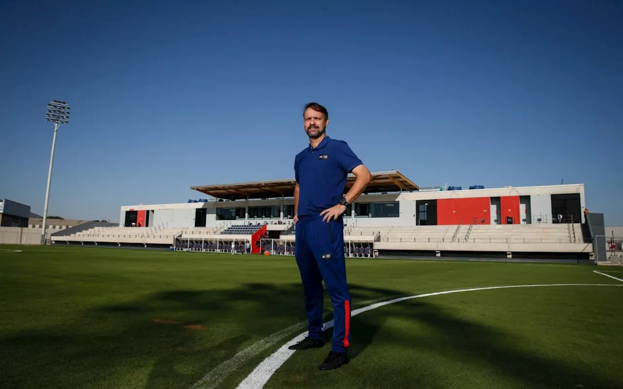 Ex-Flamengo e Vasco, Mauricio Souza é novo o técnico sub-23 do Bragantino