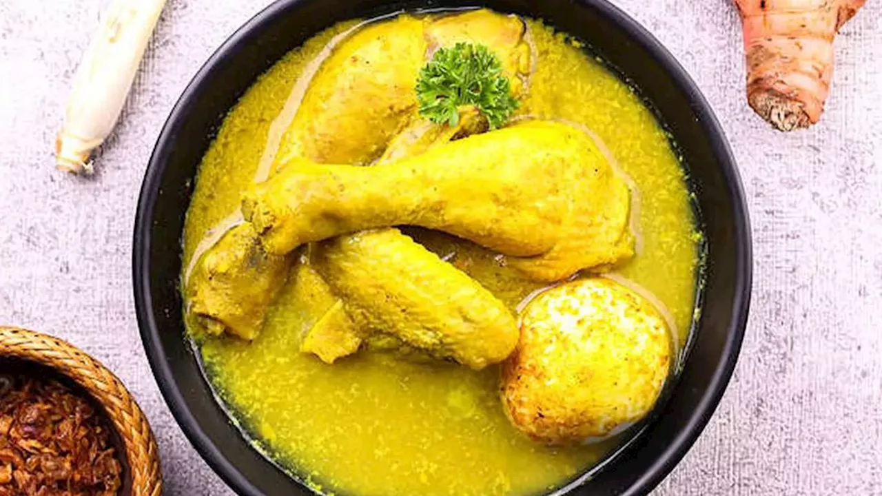 Resep Opor Ayam Kuning Santan Kara yang Lezat dan Gurih, Mudah Dibuat