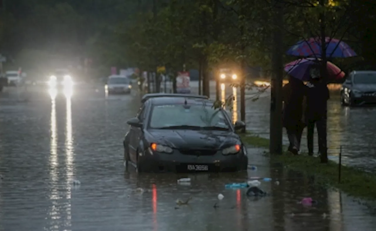 Perak floods: Shared grief for residents as homes destroyed