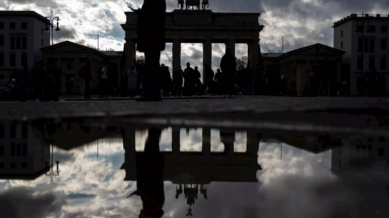 Wetter: Fällt der Karneval der Kulturen ins Wasser?