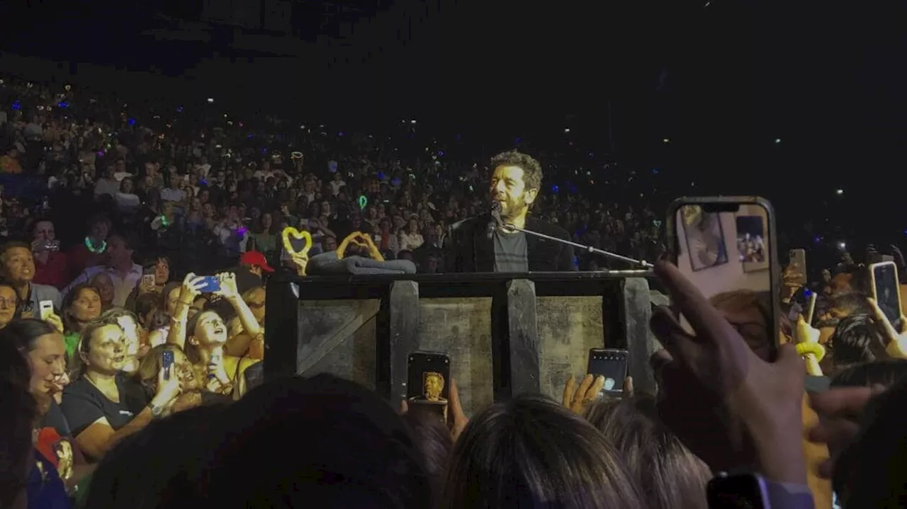 Patrick Bruel a fêté son anniversaire sur scène à Nantes : on y était, on vous raconte