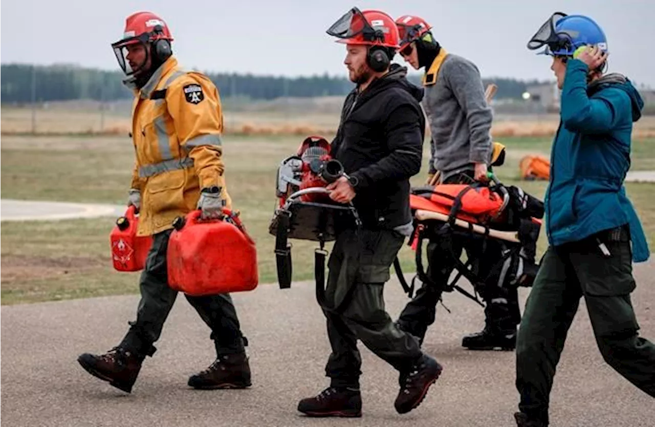 Residents forced out of Fort McMurray neighbourhoods due to fire cleared to return