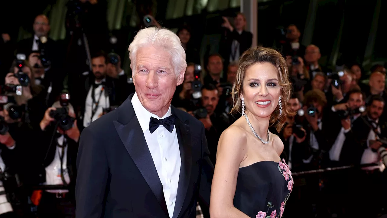 So süß turteln Richard Gere und seine Alejandra in Cannes