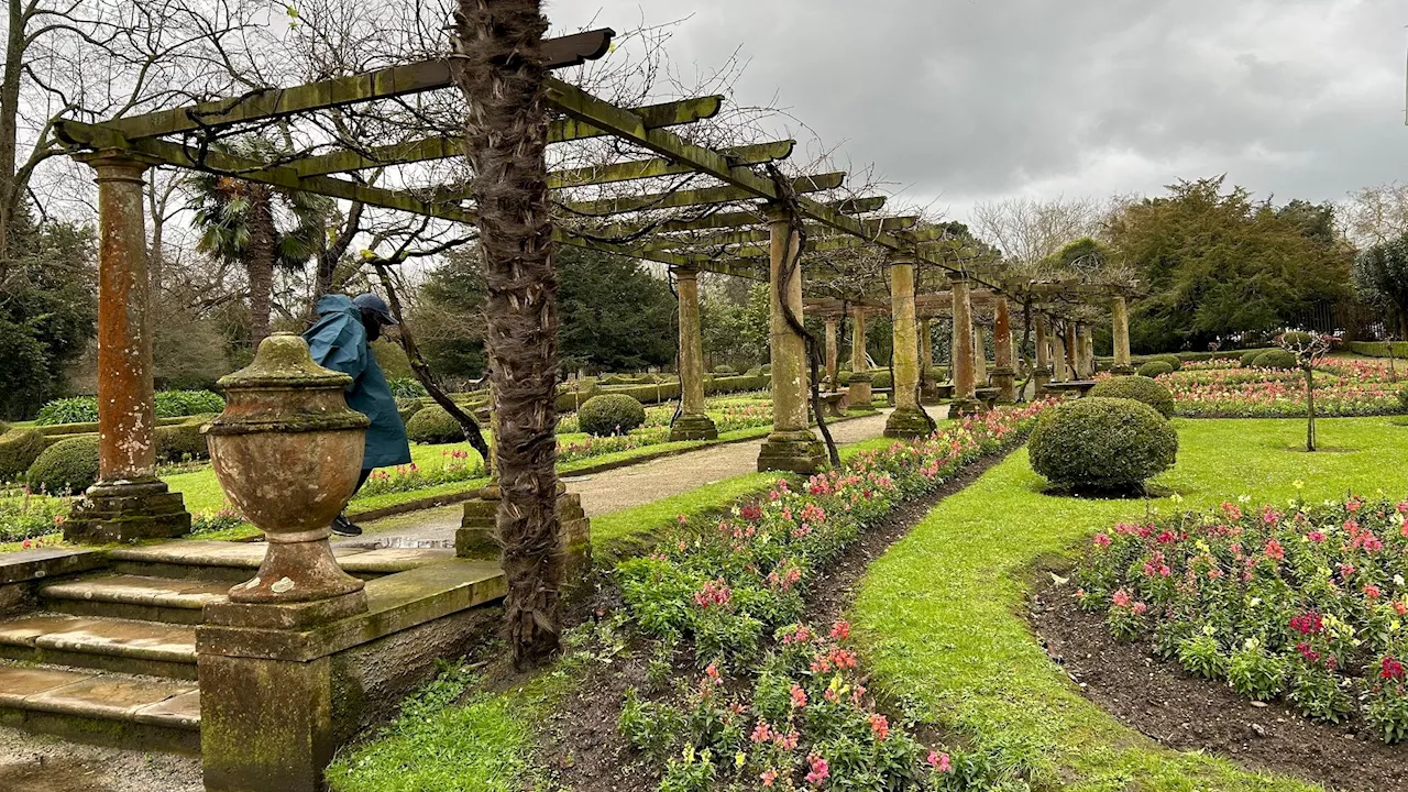 El Parque de Ferrera, de jardín noble a espacio público en el centro de Avilés