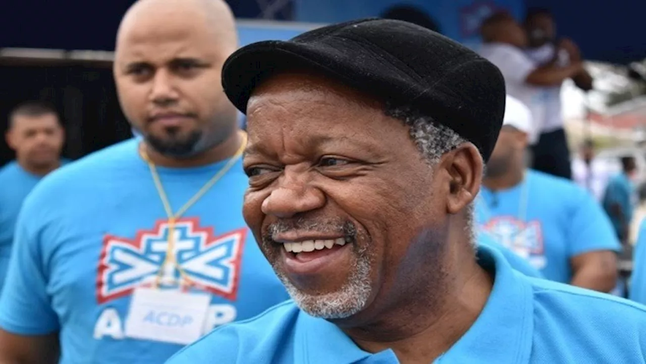 Meshoe campaigns in KZN, calls for end to tender corruption - SABC News - Breaking news, special reports,