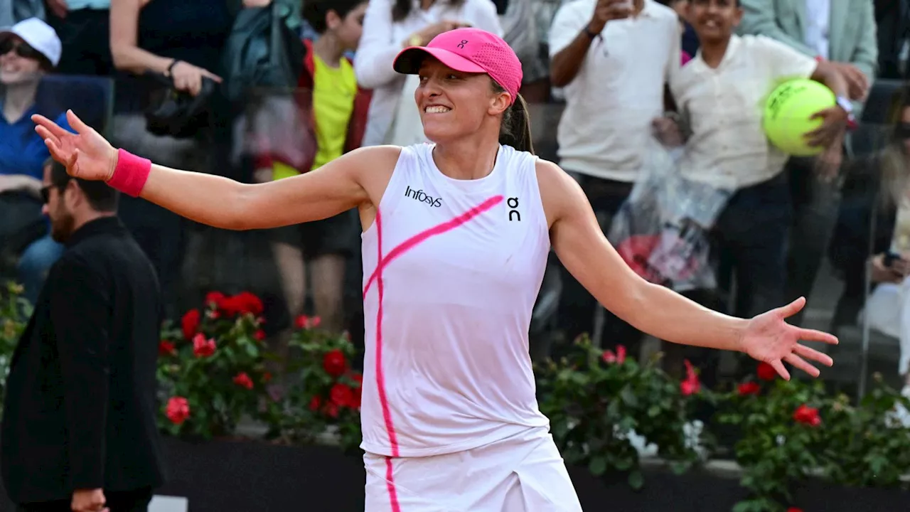 Iga Swiatek dominates Aryna Sabalenka to clinch Italian Open title in Rome