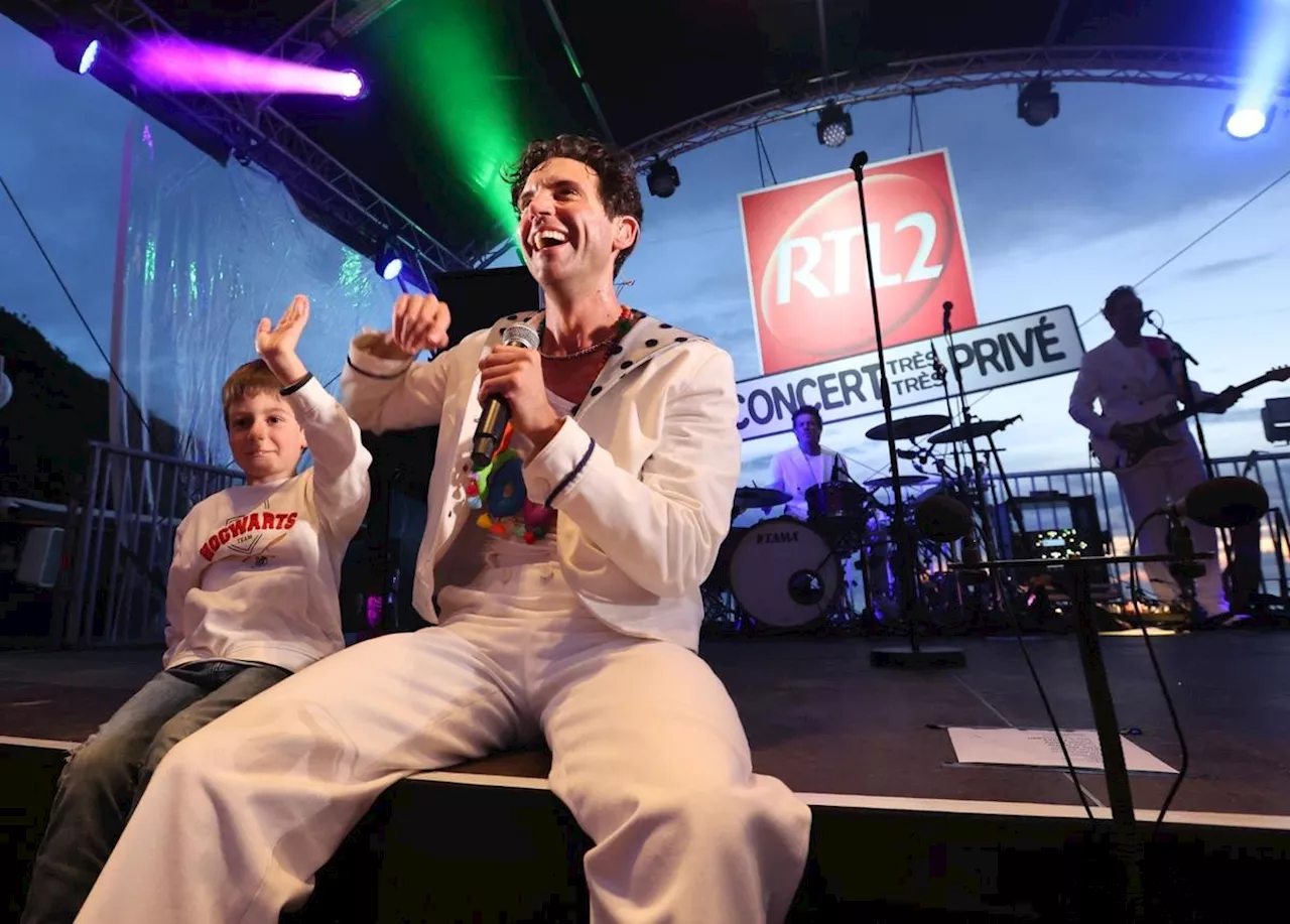 Pays basque : en concert à Bidart, Mika a enflammé la scène du Blue Cargo pour RTL2