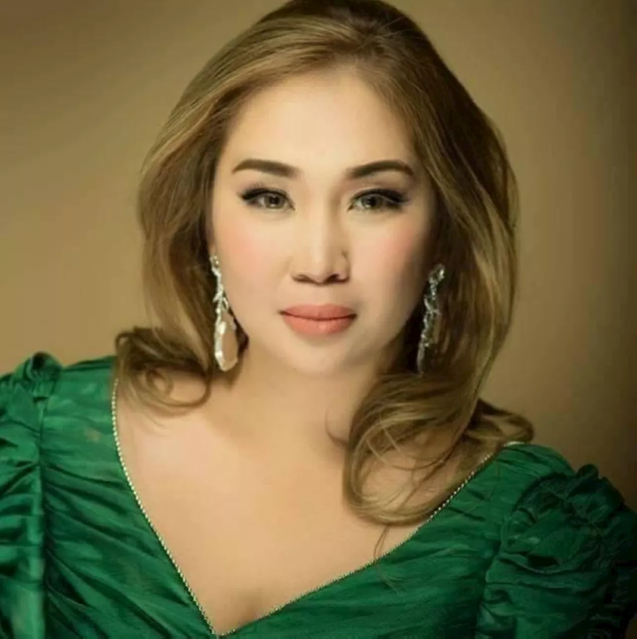 A sit-down with mezzo-soprano Krissan Manikan-Tan