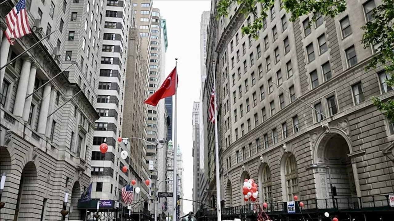 Turkish flag raised in New York City to mark Youth and Sports Day