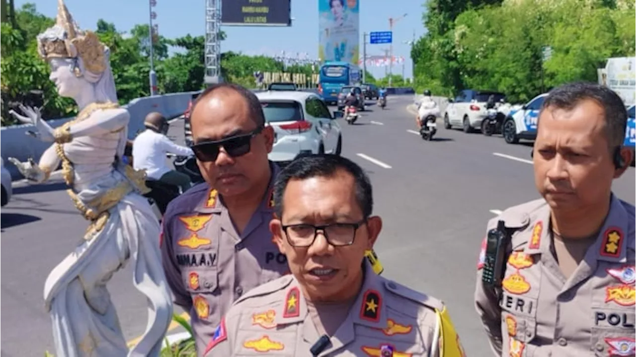 Pengamanan Delegasi WWF Ke-10, Polisi Bagikan Brosur Rekayasa Lalu Lintas di Bali