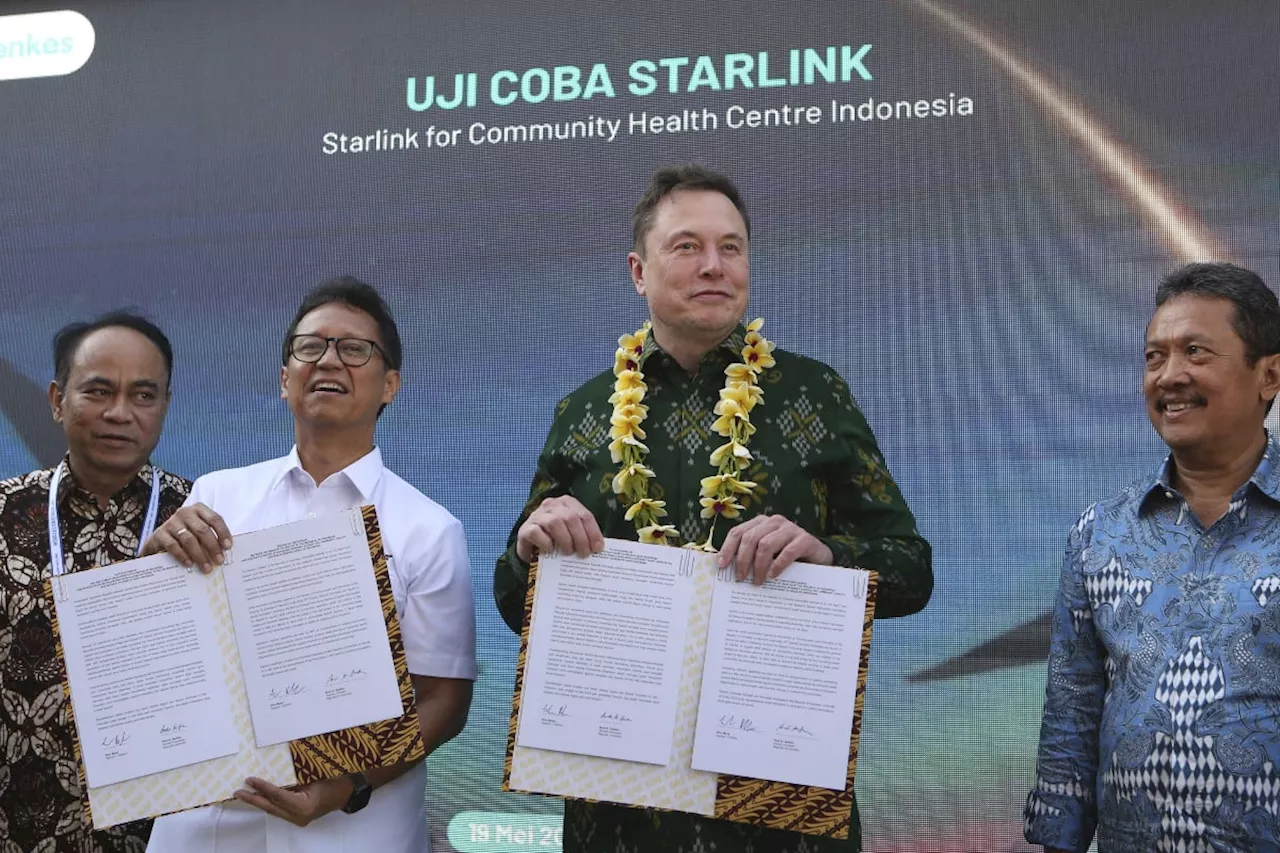 Elon Musk introduces Starlink service in Indonesia