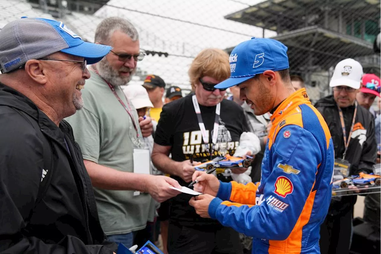 Kyle Larson qualifies fifth for Indianapolis 500 debut, then catches flight to NASCAR All-Star Race