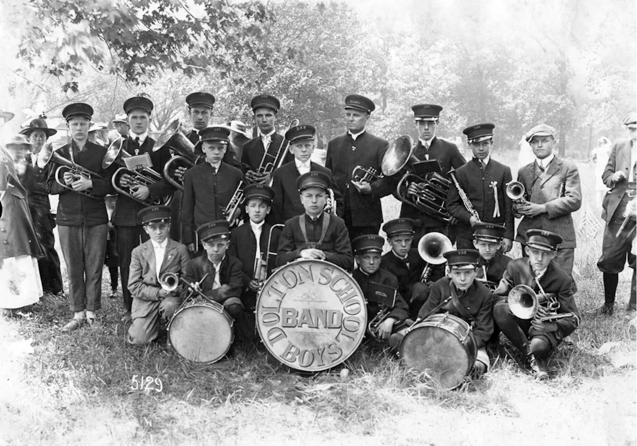 Landmarks: Cook County school festival images resurface a century later, thanks to Wisconsin archive