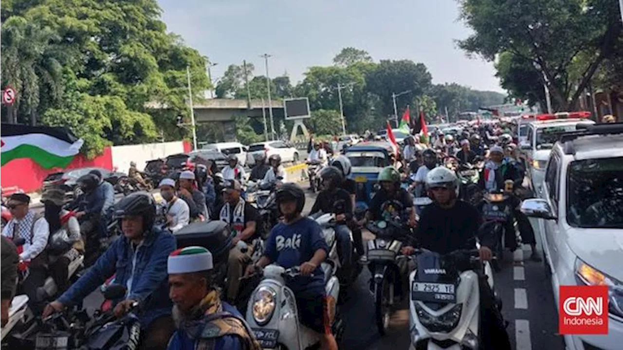 Aksi Bela Palestina di Depan Kedubes AS dan Mesir, Lalin Macet Parah