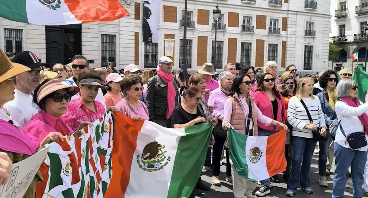 Madrid, Barcelona, Londres y otras ciudades en el mundo se suman a la “Marea Rosa”