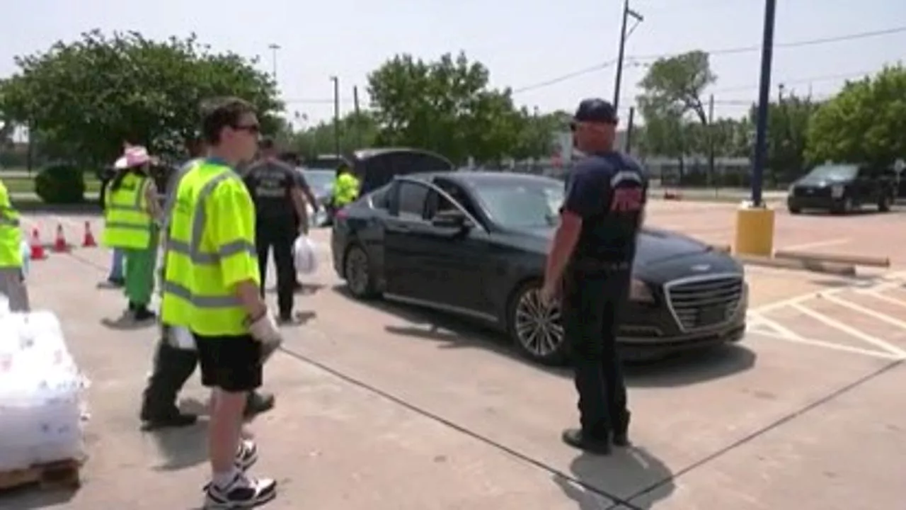 Houston distribution centers open for food, water on Sunday