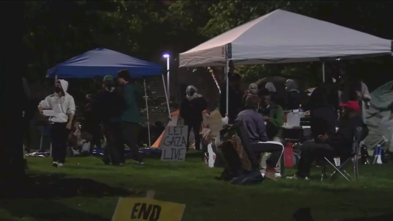 Pro-Palestinian protesters set encampment at Drexel University in 2nd night of chaos