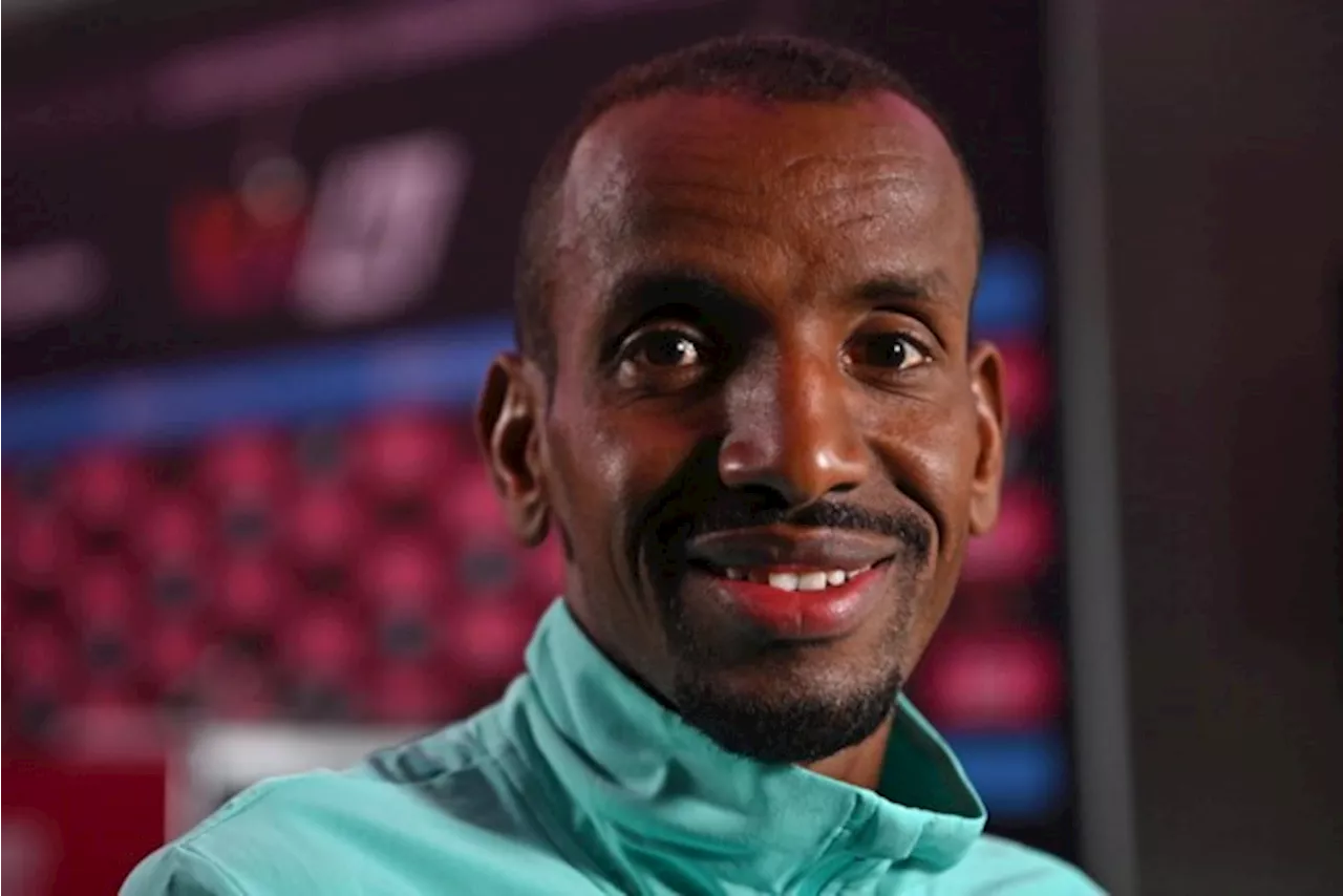“De weg naar Parijs ziet er heel goed uit”: Bashir Abdi maakt volgende week in Manchester comeback na stressfr