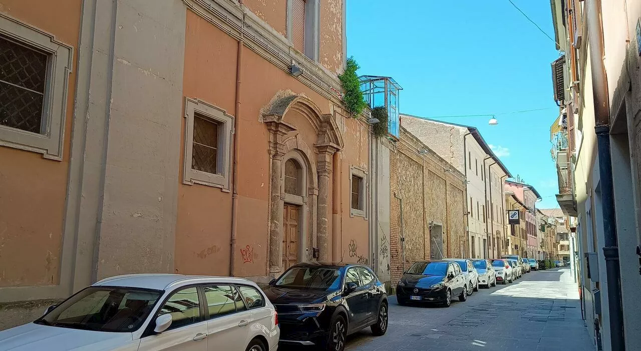 L'ex carcere di Santa Scolastica cambia pelle: sarà sede dell'Ispettorato del lavoro e nel cortile interno par