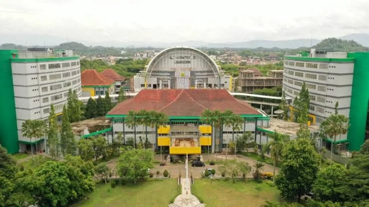 Universitas Jember Cetak Rekor Gelar Wisuda 10 Kali dalam Setahun