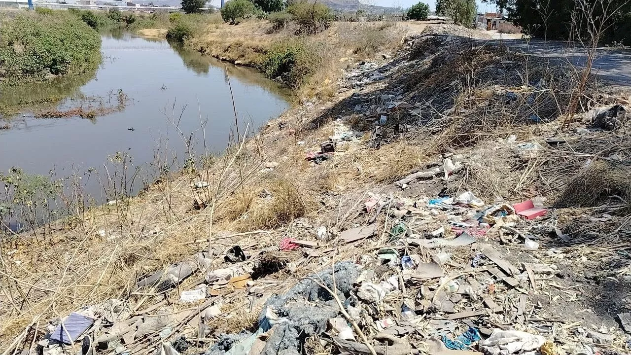 Agricultores urgen limpiar al Río Lerma en Guanajuato: 'es un basurero', lamentan